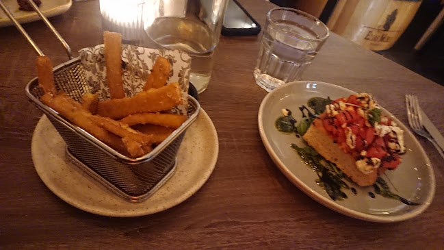 Comentarii opinii despre D'Vine Bistro & Tapas Bar