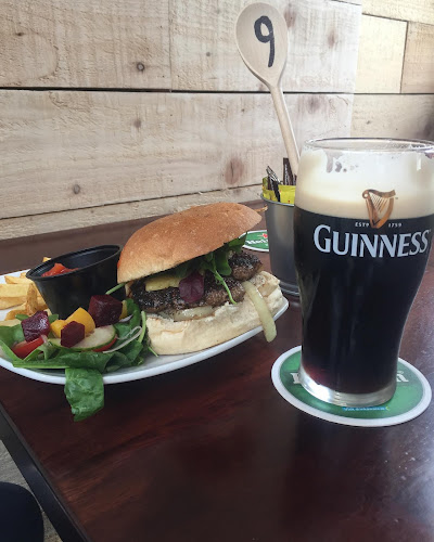 Fallon’s Bar - Hospitality and gastronomy