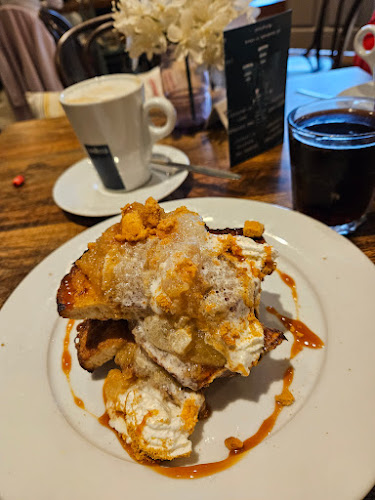 The Cottage - Hospitality and gastronomy