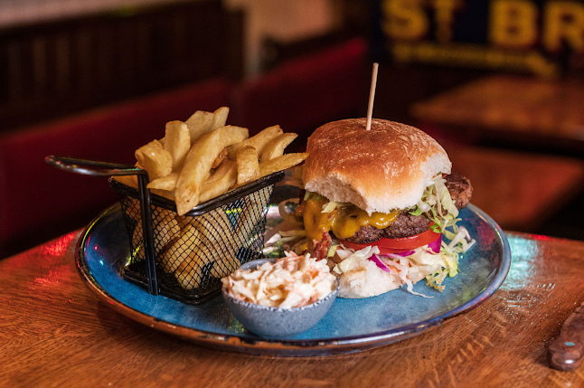 10- Ireland, 11 Grattan Square, Dungarvan, Co. Waterford, X35 VW24