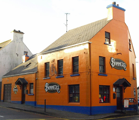 Bonners Corner Bar - Hospitality and gastronomy