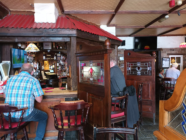 Comentarii opinii despre Smyth's Siopa Ól Pub