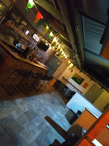 Opinii despre Brosnan's Bar în Listowel - Hospitality and gastronomy