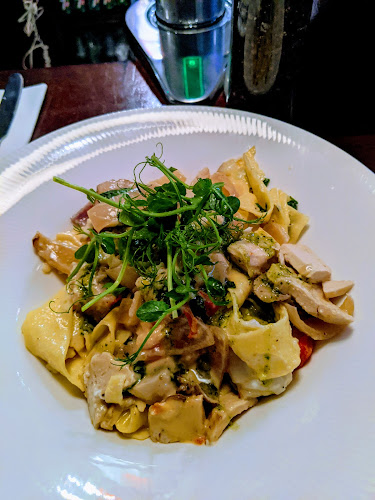 Guy's Seafood Bar Clifden