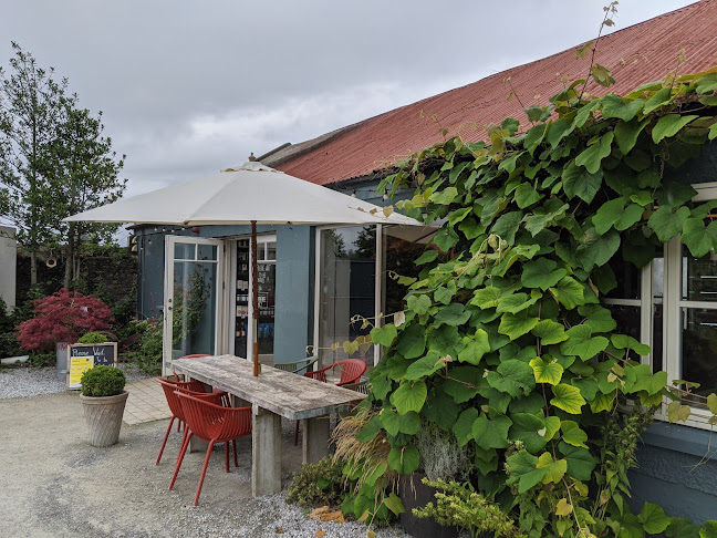 Opinii despre Woodfield Cafe and Garden Centre în Birr - Hospitality and gastronomy