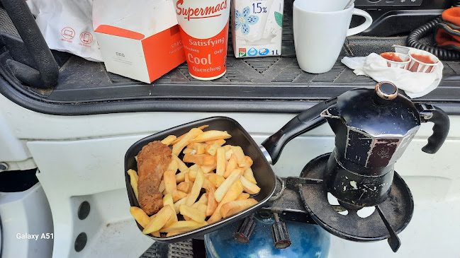 Supermac's & Papa John's Ballindine - Hospitality and gastronomy