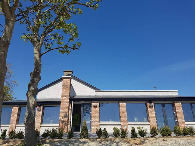 The Boathouse Bar/Restaurant - Hospitality and gastronomy