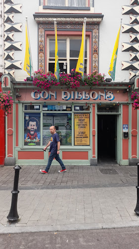 Opinii despre Con Dillons Bar în Listowel - Hospitality and gastronomy