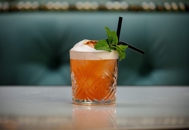 Paris Texas Bar and Restaurant - Hospitality and gastronomy