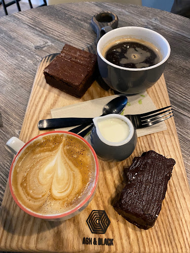 65 Degree Coffee Bar - Hospitality and gastronomy