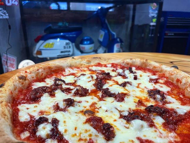 Comentarii opinii despre Penguin Moto Grill