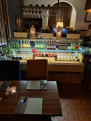 Blue Leaf Restaurant - Hospitality and gastronomy