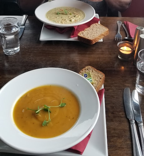 Sailor's Bar & Restaurant - Westport