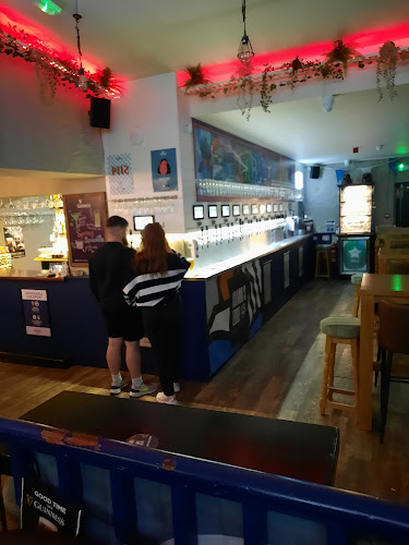 Comentarii opinii despre JARRZ