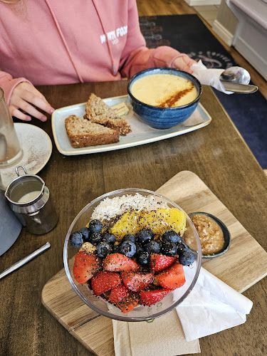 Comentarii opinii despre Vintage Lane Cafe