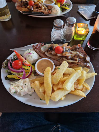 O'Dowd's Lakeview Bar and Lounge