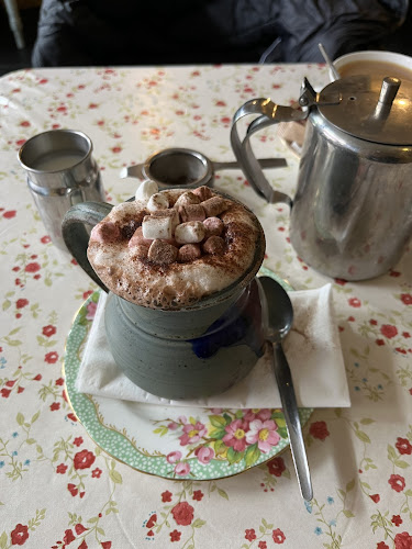 Comentarii opinii despre Tara's Tea Rooms