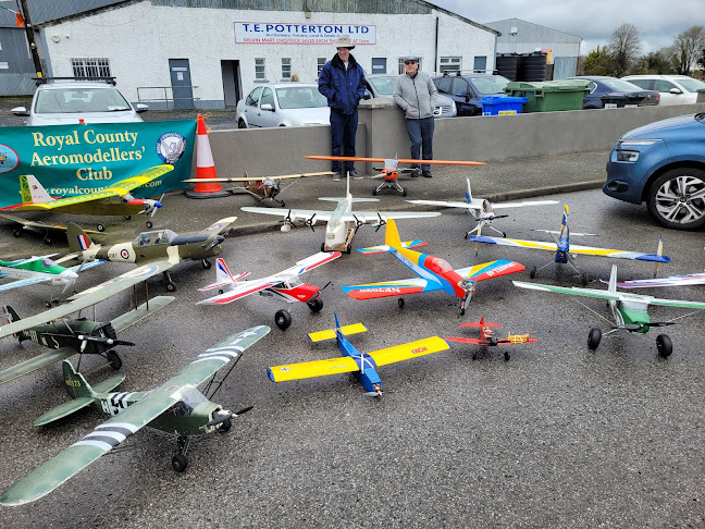 Comentarii opinii despre Delvin Mart