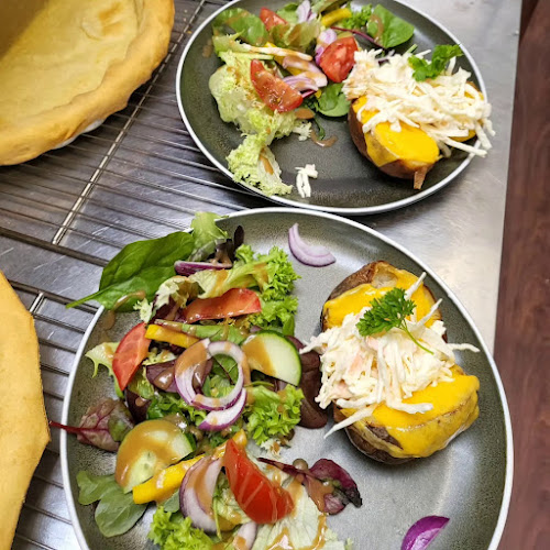 Comentarii opinii despre M Cafe