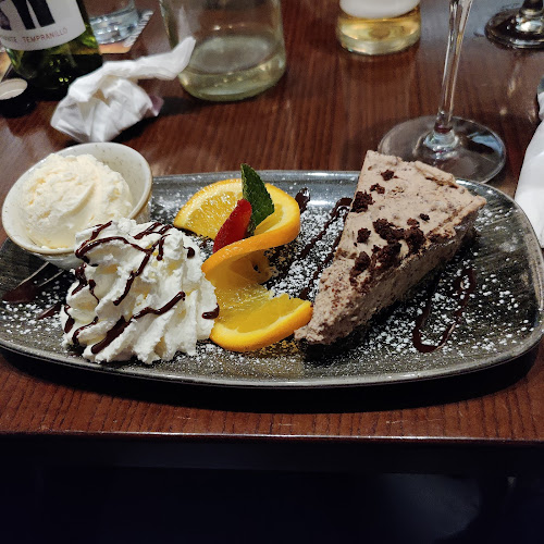 Comentarii opinii despre McGeough's Bar & Restaurant