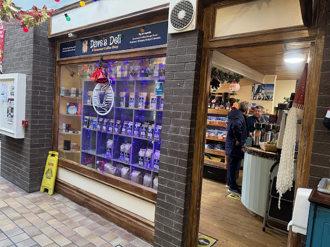 Dave's Deli & coffee shack - Hospitality and gastronomy