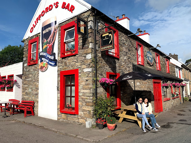 Cliffords Bar