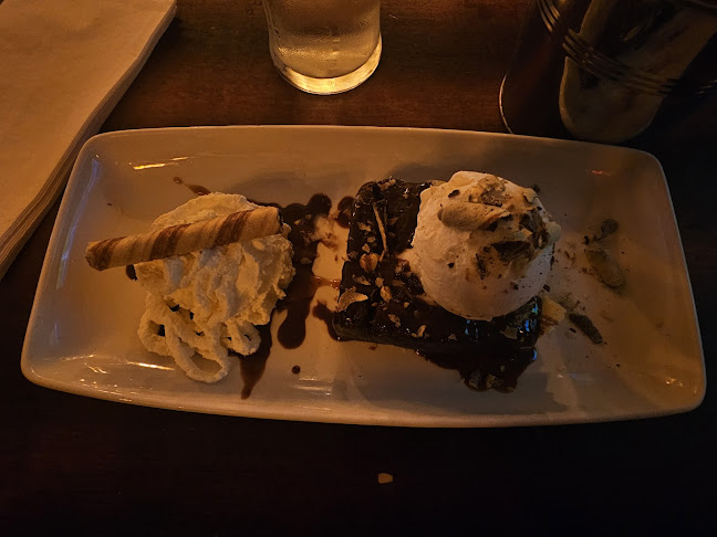 5-7 Bridge St, Galway, H91 A588