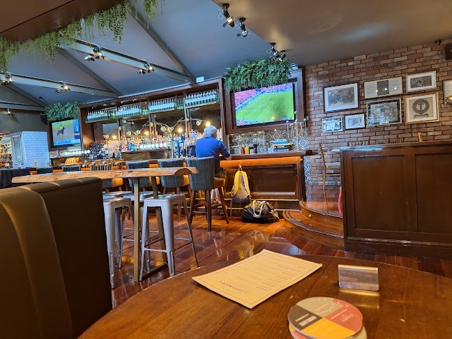 JJ Coppinger's - Hospitality and gastronomy