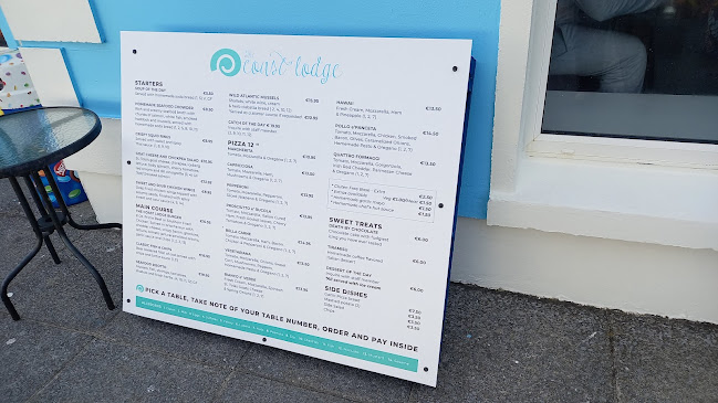 Opinii despre The Coast Lodge, Restaurant and Bed & Breakfast în Spanish Point - Hospitality and gastronomy