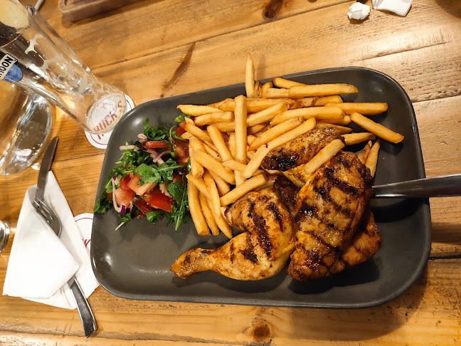 Comentarii opinii despre Huck's American Bar and Grill