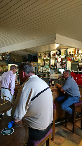 Boyle's Bar & off-Licence - Hospitality and gastronomy