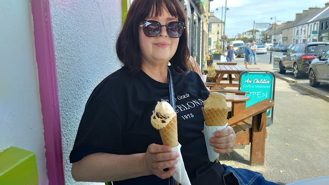 Simply De Vine - Letterkenny