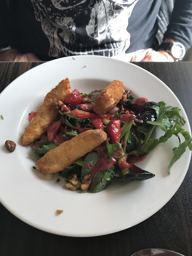 Comentarii opinii despre The River Restaurant