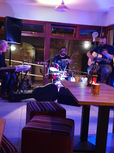 Comentarii opinii despre Kennedys bar