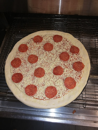 Comentarii opinii despre Apache Pizza Blarney