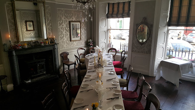 Mary Ann's Bar and Restaurant - Hospitality and gastronomy