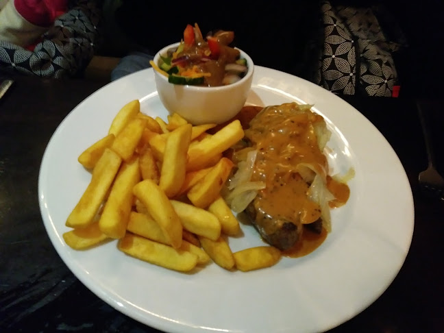 The Big Apple Restaurant at The Blackhorse Inn - Hospitality and gastronomy