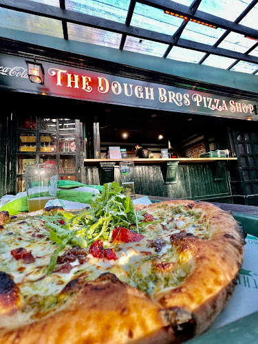 Comentarii opinii despre The Dough Bros