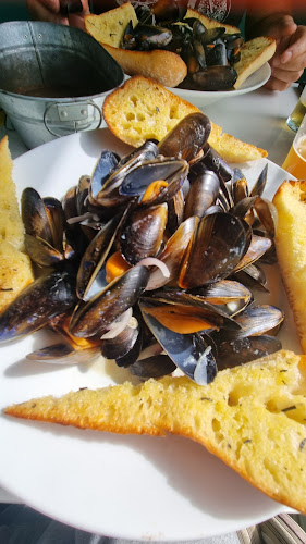 Coast Lodge, Dough, Spanish Point, Co. Clare, V95 FA48