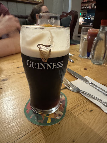 Comentarii opinii despre Roches Bar & Restaurant