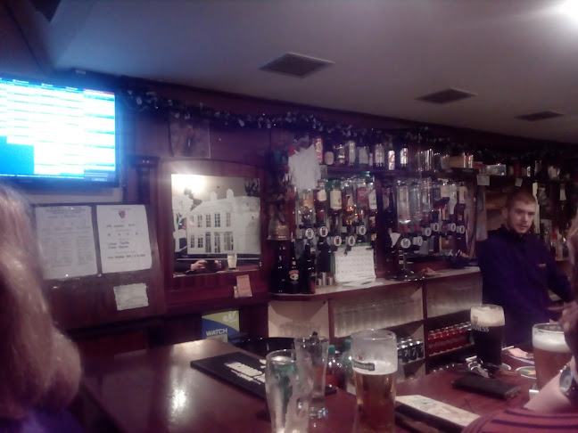 Comentarii opinii despre the village saloon