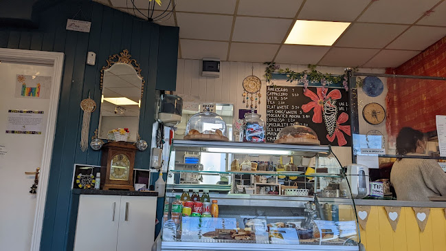 Comentarii opinii despre Jackie B's Cafe