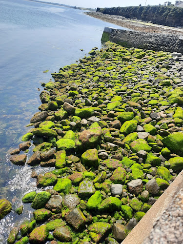 Benwee Coffee Stop - Hospitality and gastronomy