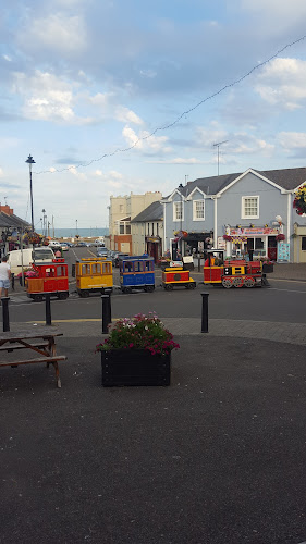 Comentarii opinii despre ALBERTO'S TAKEAWAY COURTOWN