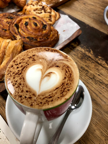 Aroma Coffee House - Hospitality and gastronomy