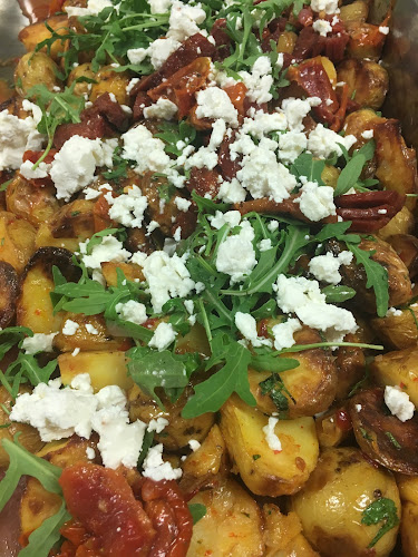 Comentarii opinii despre D'Lish Catering