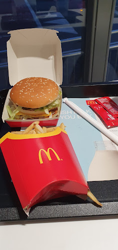 Opinii despre McDonald's în Carlow - Hospitality and gastronomy