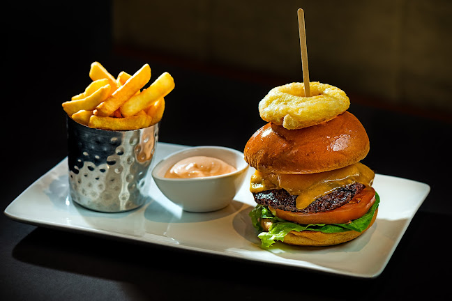 The Old Lodge Gastro Pub - Hospitality and gastronomy