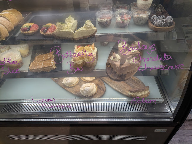 The Holly Tree - Hospitality and gastronomy