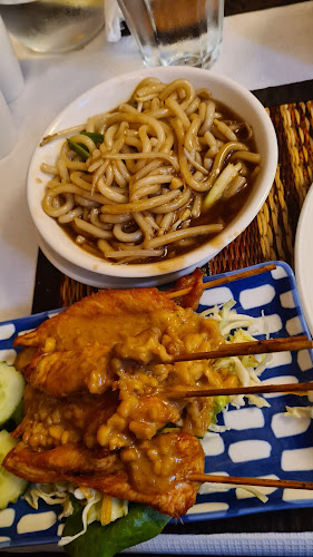 Ruen Mying Thai Restaurant - Hospitality and gastronomy